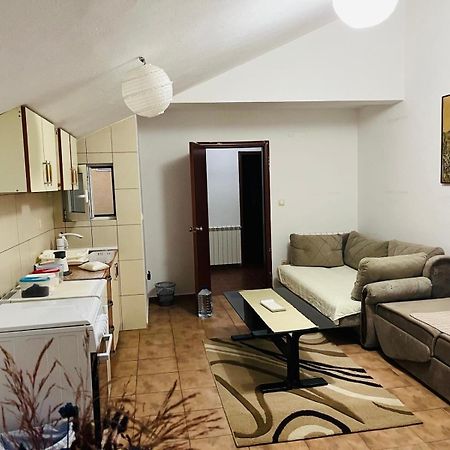 Готель House Of Peace Подгориця Екстер'єр фото